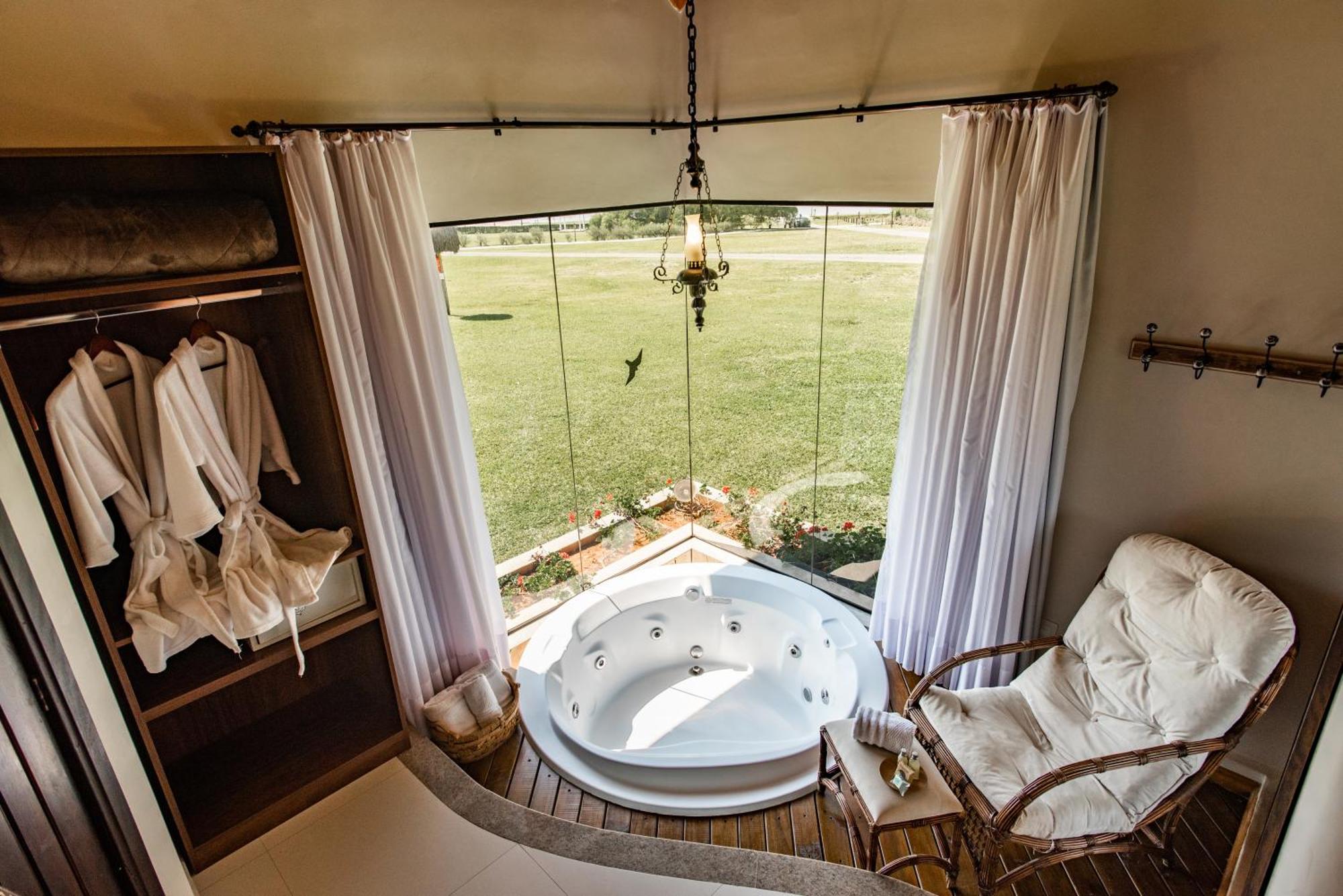 Vira Charme Resort Fernandes Pinheiro 외부 사진