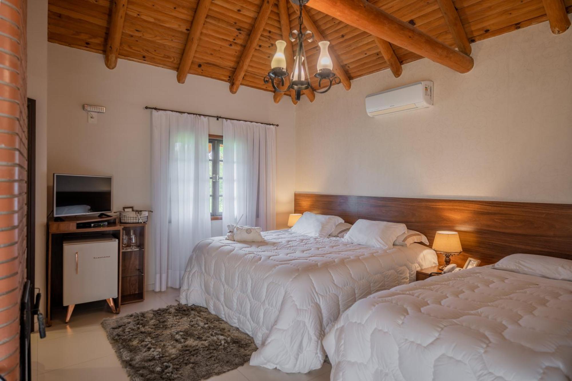 Vira Charme Resort Fernandes Pinheiro 외부 사진