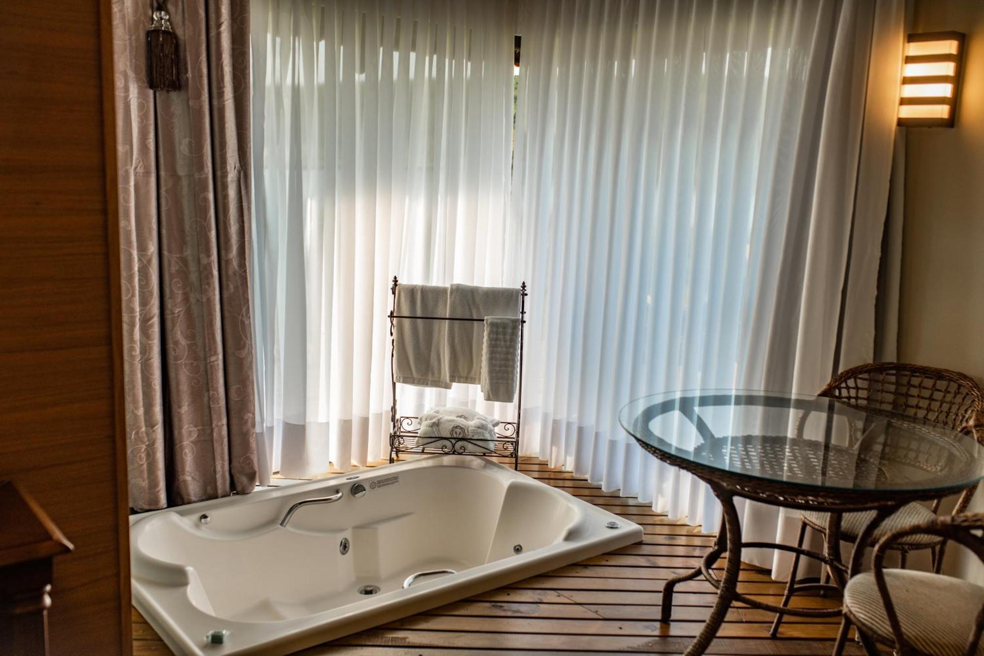 Vira Charme Resort Fernandes Pinheiro 외부 사진