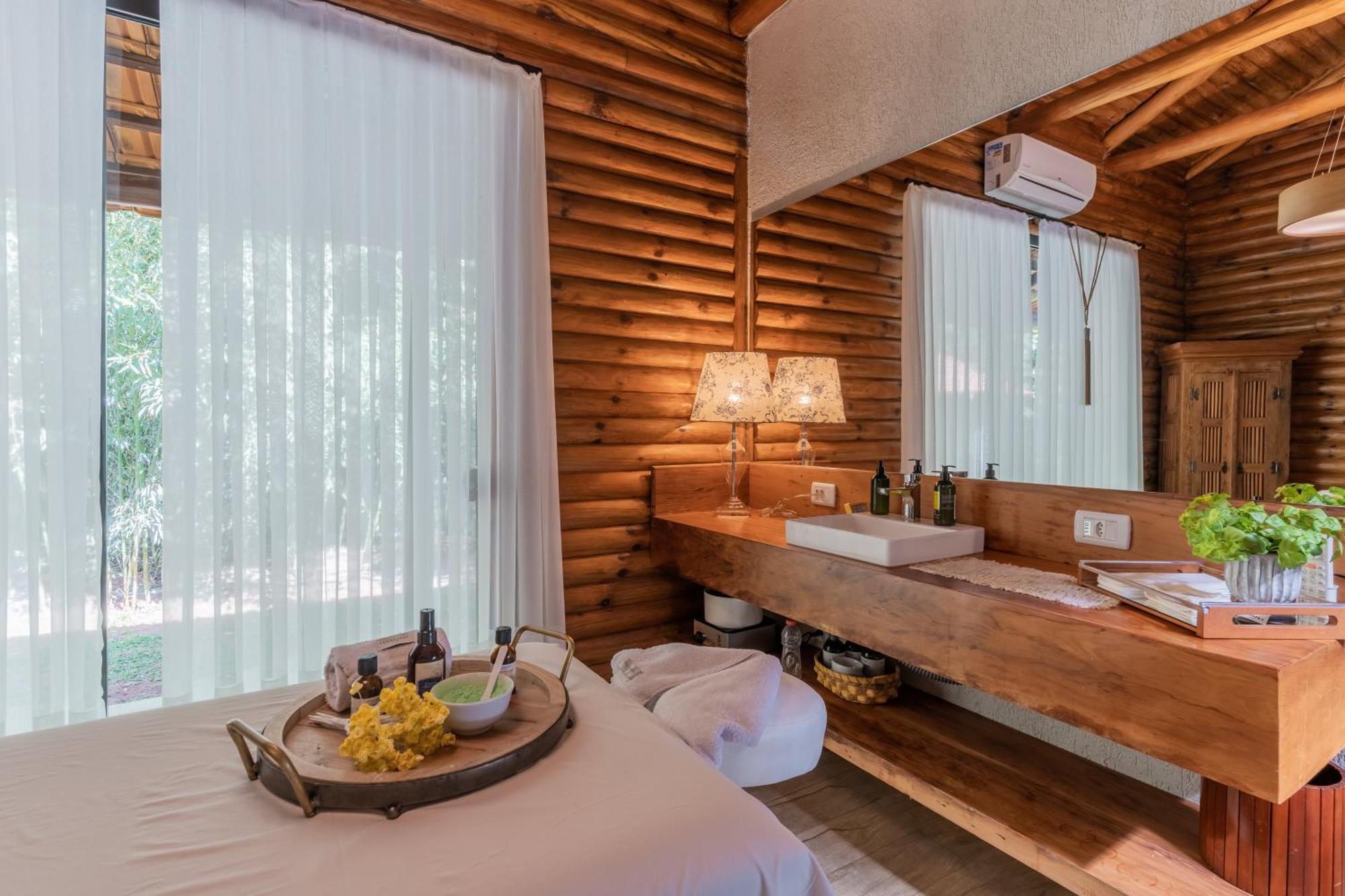 Vira Charme Resort Fernandes Pinheiro 외부 사진